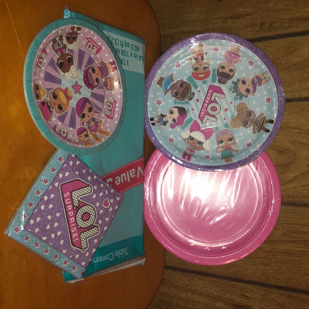 Lol doll party table setting